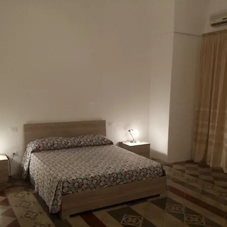 Dante Apartment Copertino