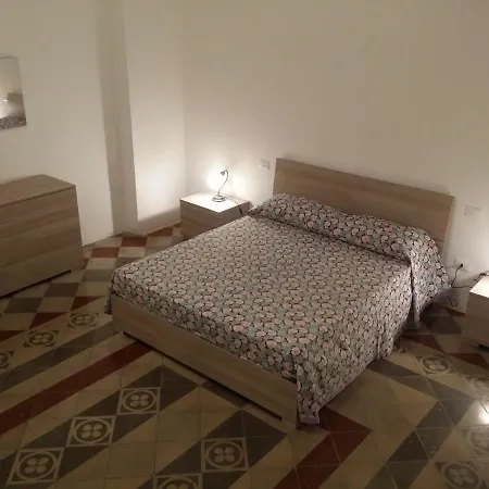 Dante Apartment Copertino